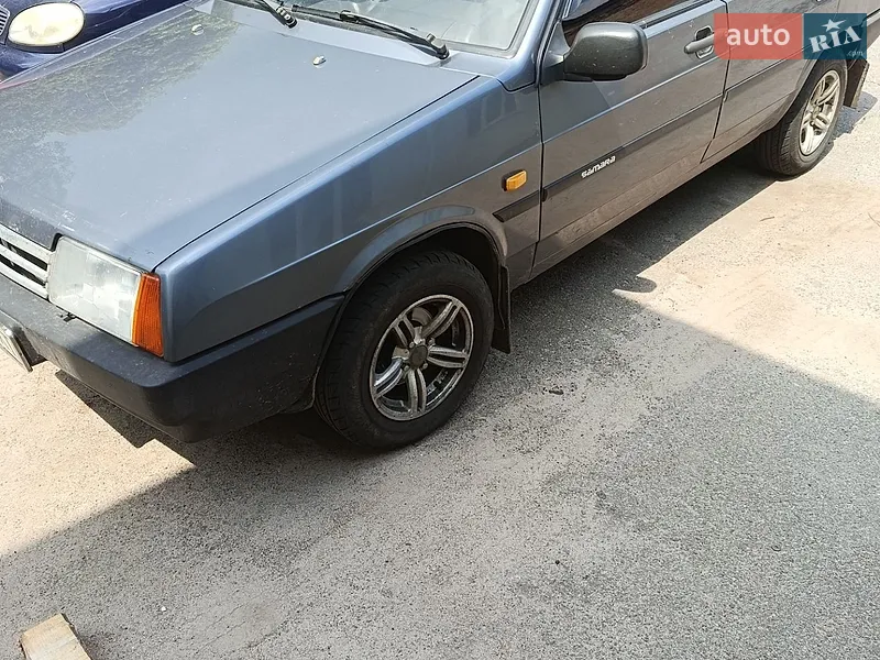 ВАЗ / Lada 21099