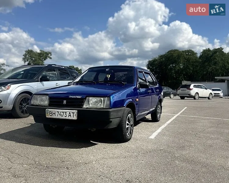 ВАЗ / Lada 21099