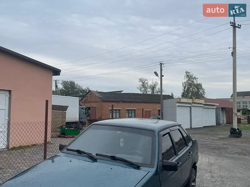 ВАЗ / Lada 21099