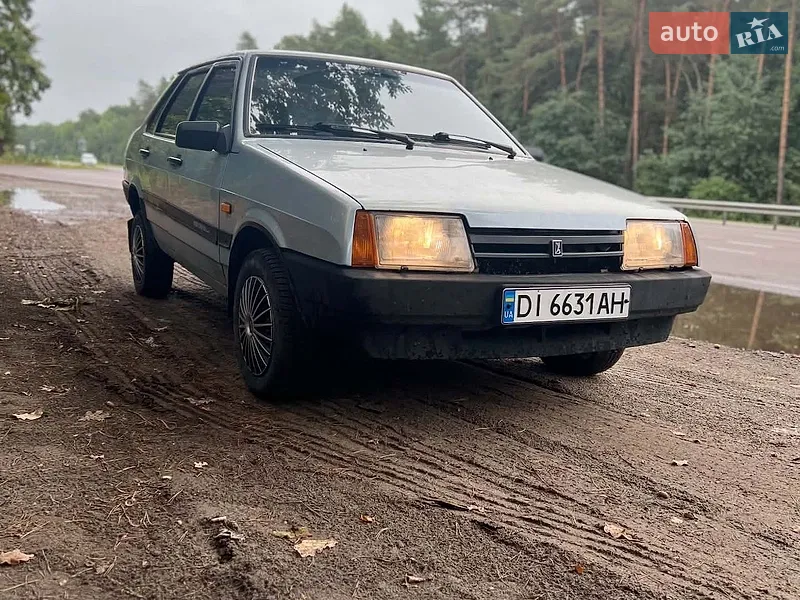 ВАЗ / Lada 21099