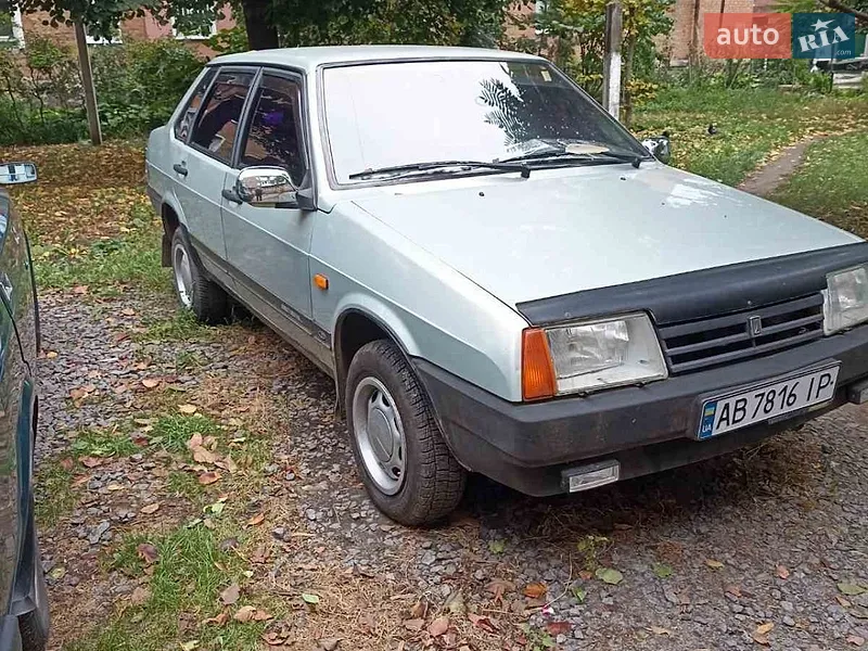ВАЗ / Lada 21099