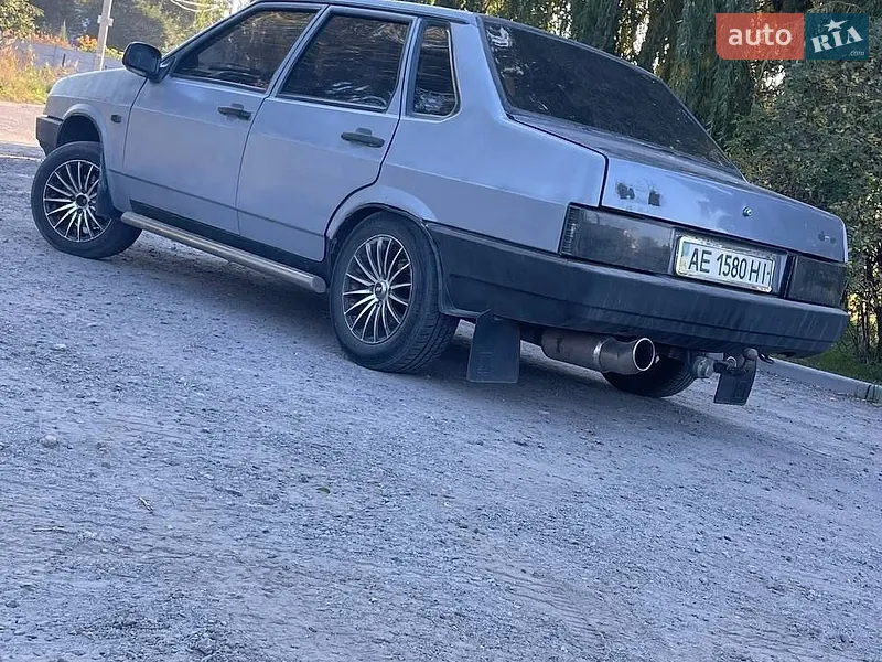 ВАЗ / Lada 21099