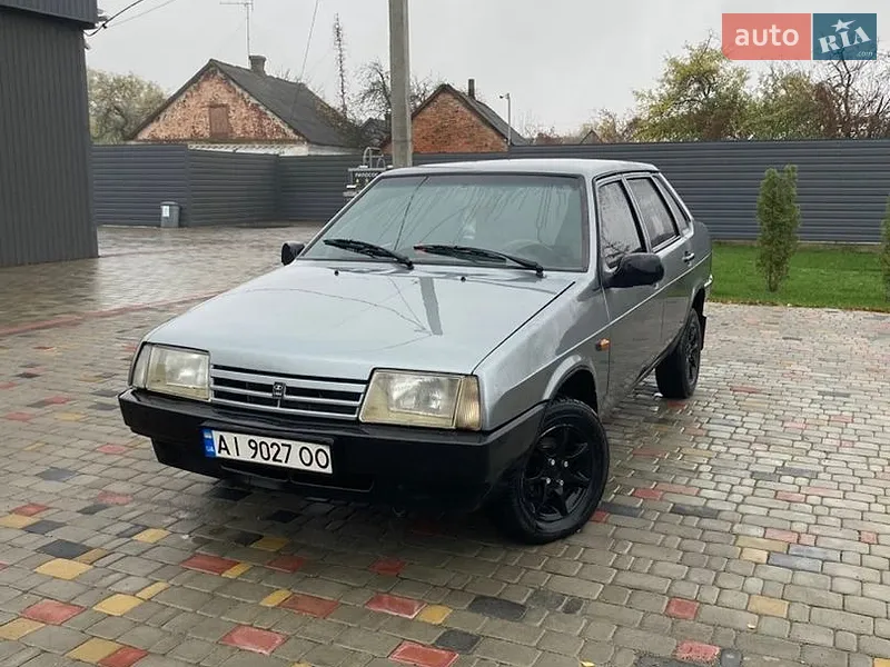 ВАЗ / Lada 21099