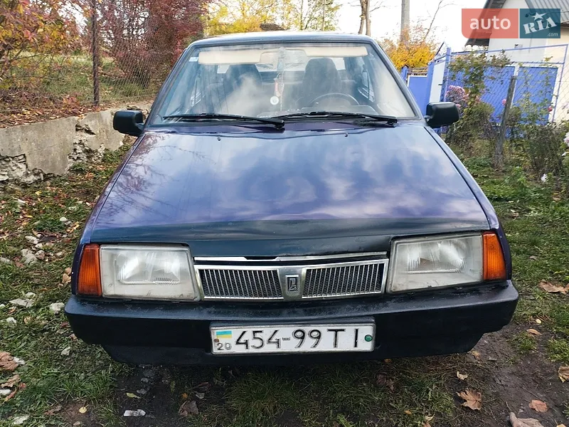 ВАЗ / Lada 21099