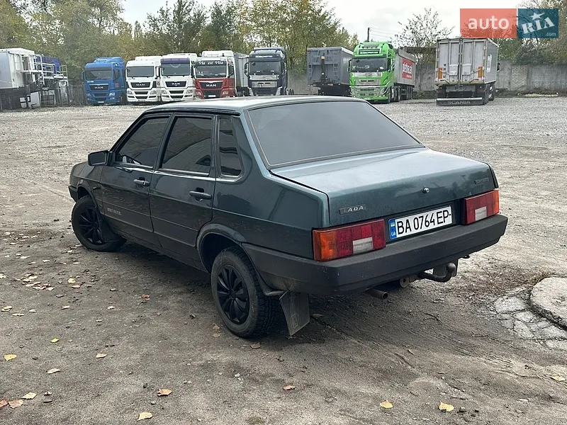 ВАЗ / Lada 21099