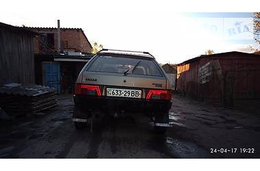 Хэтчбек ВАЗ / Lada 2109 2000 в Житомире