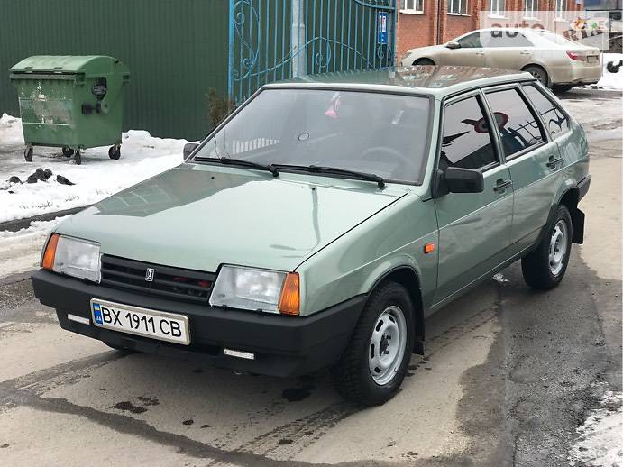 Хэтчбек ВАЗ / Lada 2109 2006 в Хмельницком