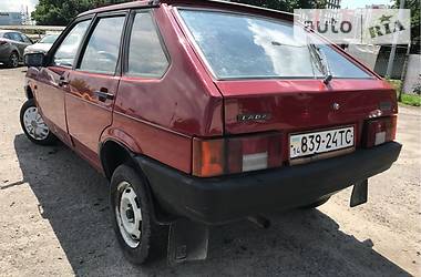 Хэтчбек ВАЗ / Lada 2109 1996 в Львове