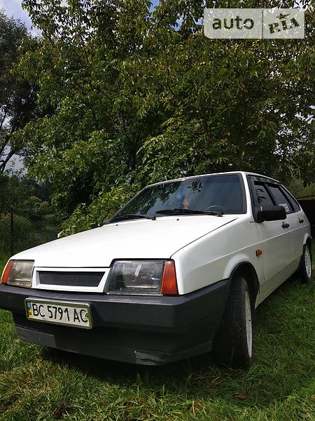 Седан ВАЗ / Lada 2109 1992 в Львове