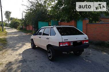 Седан ВАЗ / Lada 2109 1993 в Сумах