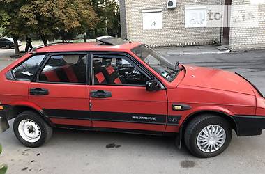 Хетчбек ВАЗ / Lada 2109 1992 в Херсоні