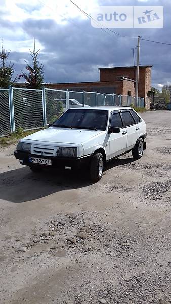 Хетчбек ВАЗ / Lada 2109 1991 в Здолбуніві