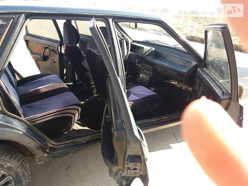 Хэтчбек ВАЗ / Lada 2109 1989 в Перемышлянах фото 14 Хэтчбек ВАЗ / Lada 2109 1989 в Перемышлянах