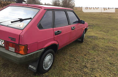 Седан ВАЗ / Lada 2109 1989 в Остроге