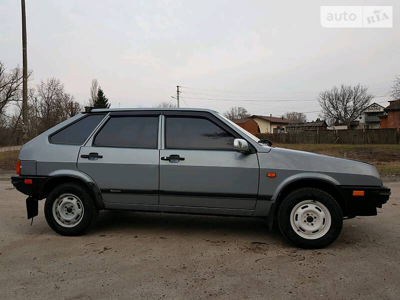 Хетчбек ВАЗ / Lada 2109 2009 в Києві