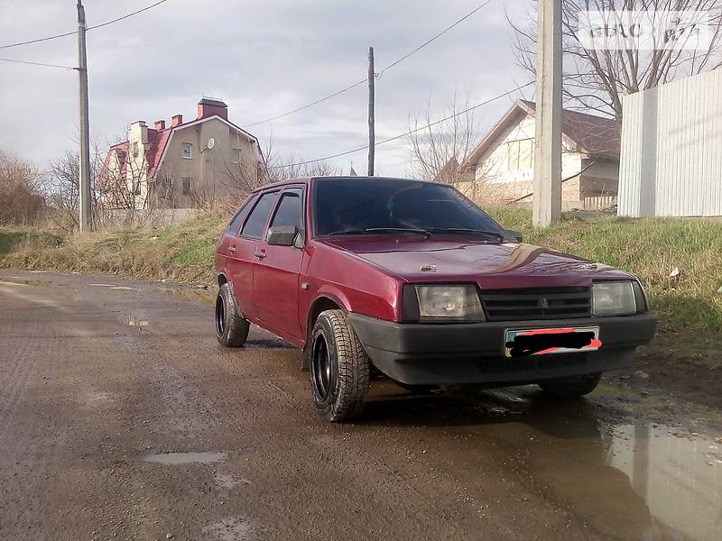 Хэтчбек ВАЗ / Lada 2109 2006 в Ивано-Франковске