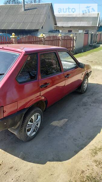 Хэтчбек ВАЗ / Lada 2109 1994 в Жовкве