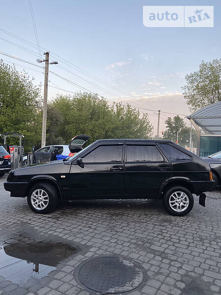 Хетчбек ВАЗ / Lada 2109 2006 в Львові