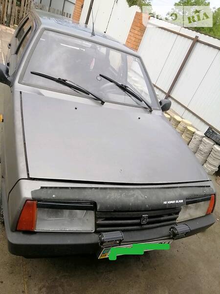 Хэтчбек ВАЗ / Lada 2109 1991 в Долинской