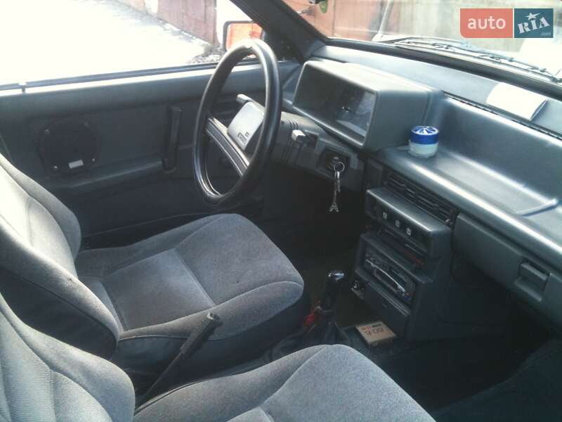 Хэтчбек ВАЗ / Lada 2109 1989 в Чернигове
