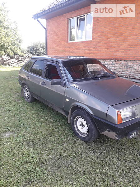 Седан ВАЗ / Lada 2109 1991 в Буську