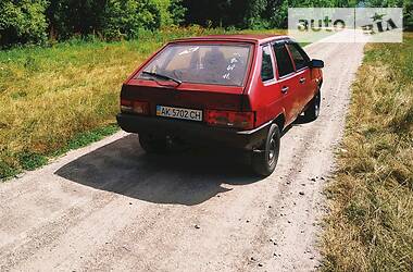 Хэтчбек ВАЗ / Lada 2109 1988 в Белой Церкви