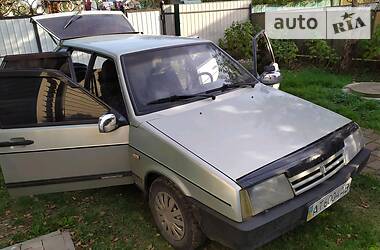 Хэтчбек ВАЗ / Lada 2109 2002 в Ивано-Франковске