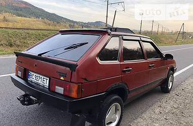 Хэтчбек ВАЗ / Lada 2109 1992 в Львове