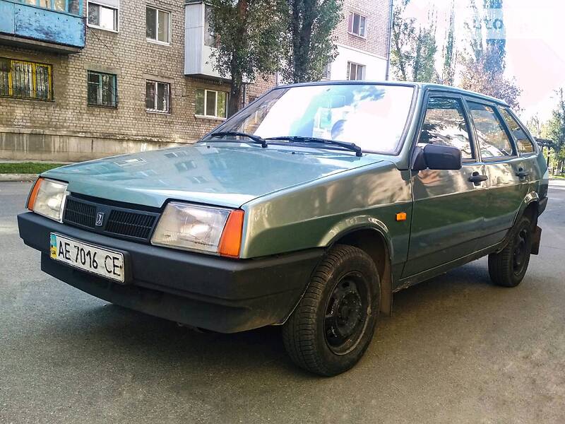 Хэтчбек ВАЗ / Lada 2109 2008 в Днепре