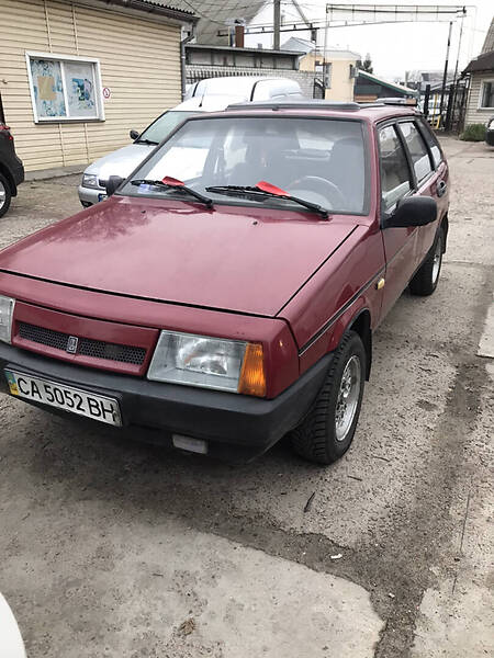 Хетчбек ВАЗ / Lada 2109 1993 в Черкасах