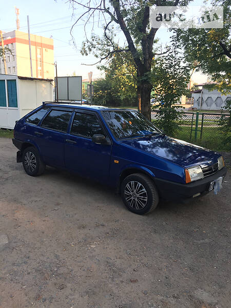 Хэтчбек ВАЗ / Lada 2109 2003 в Львове