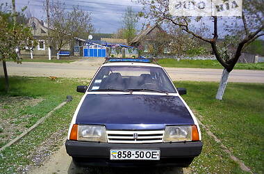 Хэтчбек ВАЗ / Lada 2109 1995 в Сарате