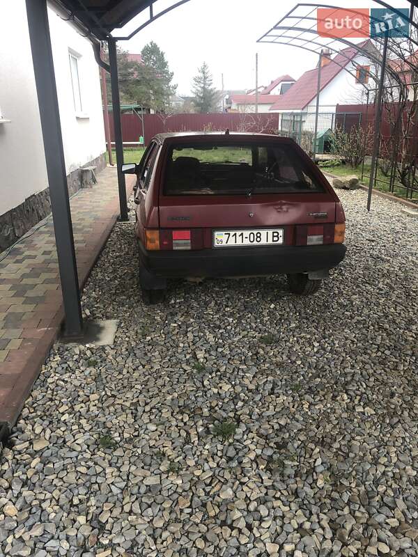 Хетчбек ВАЗ / Lada 2109 1993 в Калуші