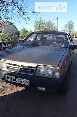 Хетчбек ВАЗ / Lada 2109 1993 в Лугинах