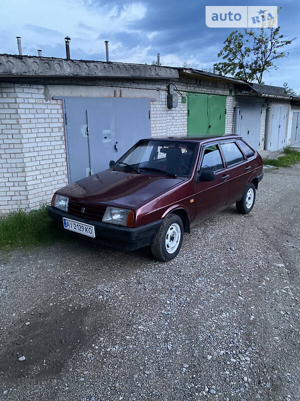 Хетчбек ВАЗ / Lada 2109 1996 в Обухові