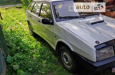 Хэтчбек ВАЗ / Lada 2109 1992 в Иваничах