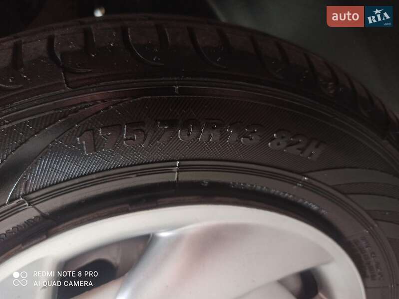 Хэтчбек ВАЗ / Lada 2109 2004 в Кагарлыке