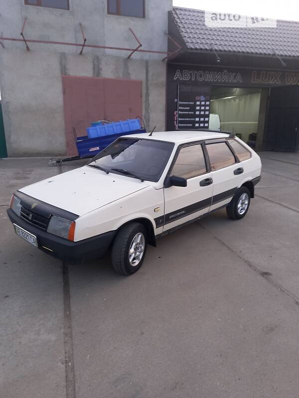 Хетчбек ВАЗ / Lada 2109 1989 в Баштанці