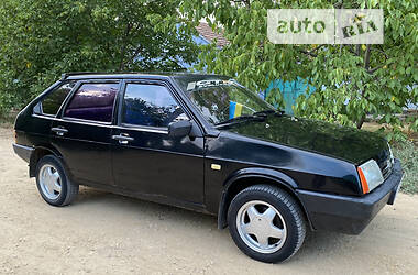 Хэтчбек ВАЗ / Lada 2109 1990 в Николаеве