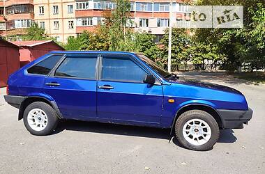 Хэтчбек ВАЗ / Lada 2109 2003 в Полтаве