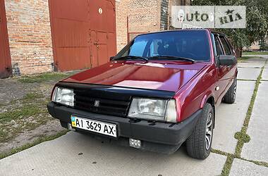Хэтчбек ВАЗ 2109 1991 в 
