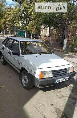 Хэтчбек ВАЗ / Lada 2109 1989 в Белгороде-Днестровском