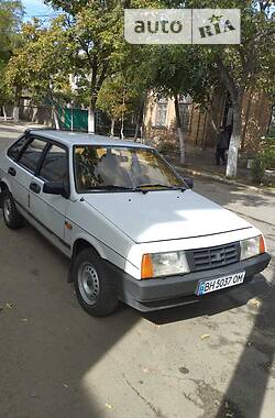 Хетчбек ВАЗ / Lada 2109 1989 в Білгороді-Дністровському