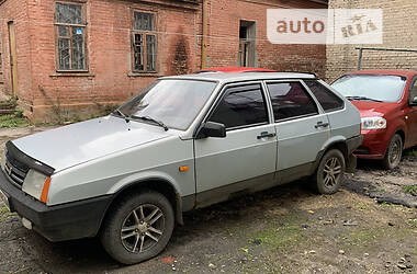 Седан ВАЗ / Lada 2109 2004 в Харькове