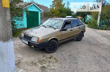 Хэтчбек ВАЗ / Lada 2109 2002 в Днепре