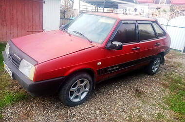 Хетчбек ВАЗ / Lada 2109 1995 в Чернівцях