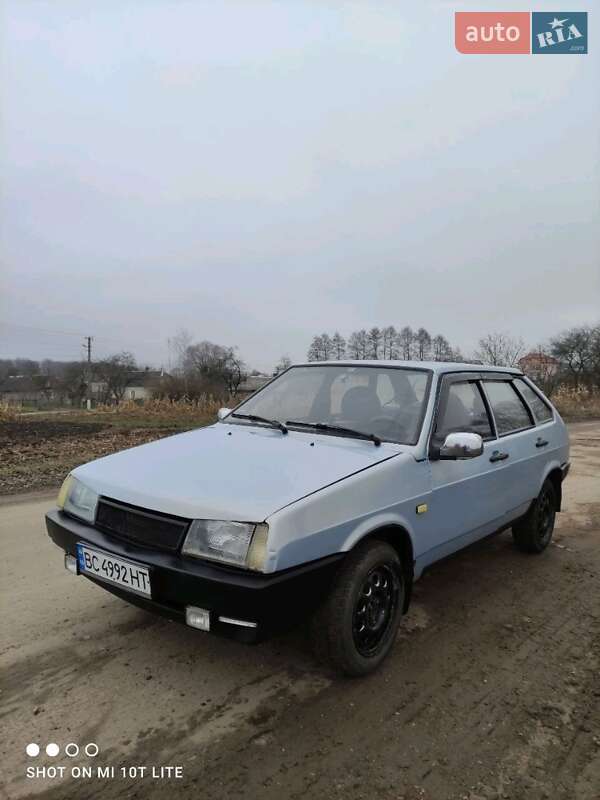 Хэтчбек ВАЗ / Lada 2109 2005 в Ходорове