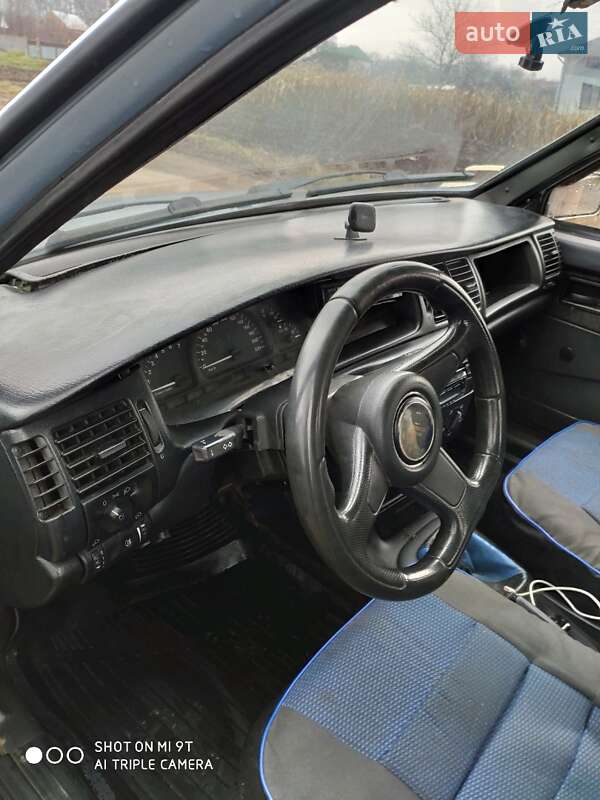 Хэтчбек ВАЗ / Lada 2109 2005 в Ходорове