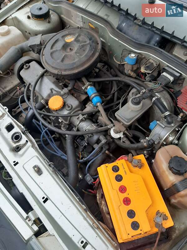 Хетчбек ВАЗ / Lada 2109 1988 в Золочеві