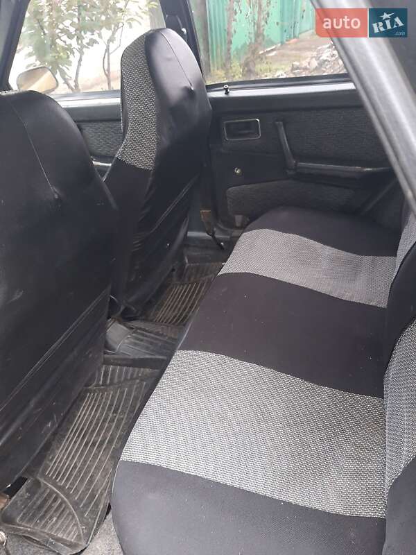 Хетчбек ВАЗ / Lada 2109 1988 в Золочеві